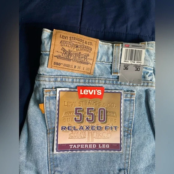 Vintage Levi’s jeans 550 orange tab. 36 width 30 Length